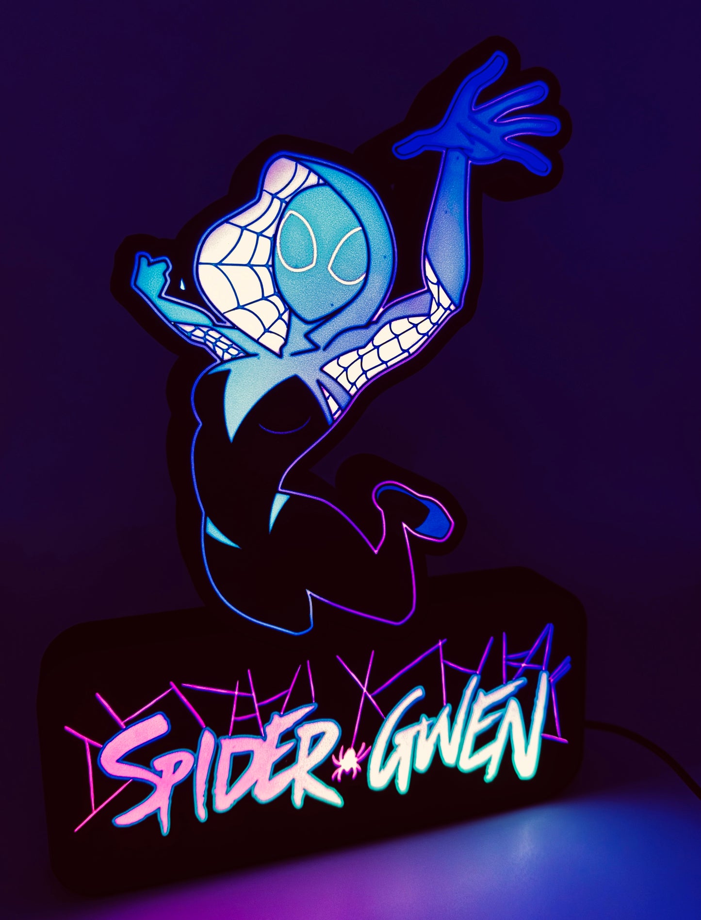 Luminária da Spider Gwen